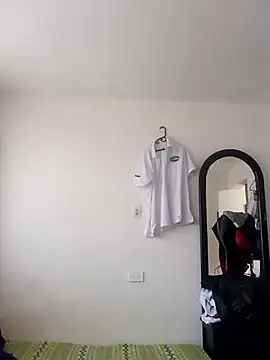 ashley  foxx  online show from January 9, 2026, 12:41 pm