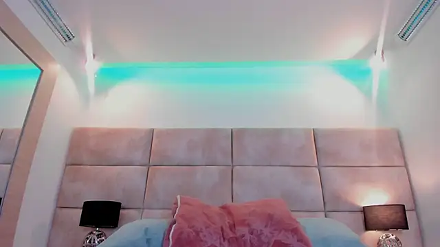 Eevee Taylor online show from January 26, 2025, 12:22 pm