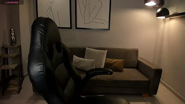 Snapshot of StacyWoods chatting on December 29, 2024, 11:29 am StacyWoods online show from December 29, 2024, 11:29 am