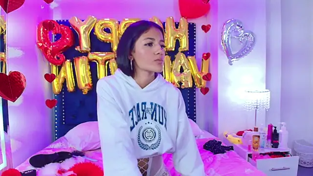 Tifanny noa online show from February 18, 2025, 3:21 pm