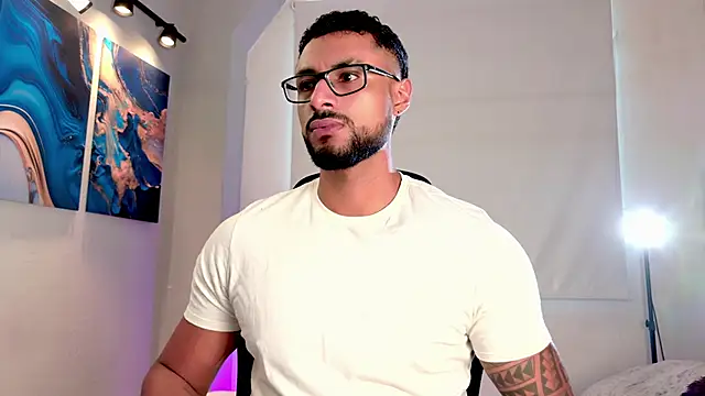 LiamGarcia1 online show from June 18, 2026, 3:05 pm