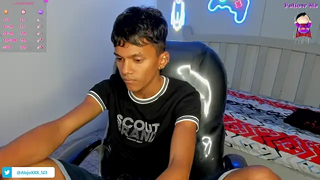 loistwink  online show from October 30, 2025, 6:15 am