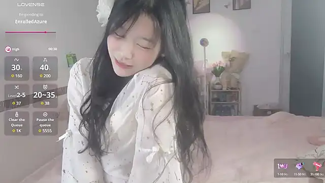 Luminous163 online show from January 19, 2025, 3:42 pm