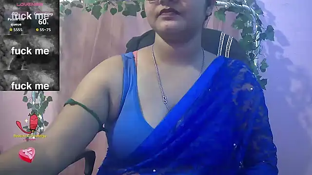 Snapshot of Pari-new chatting on July 23, 2026, 4:21 am Pari-new online show from July 23, 2026, 4:21 am