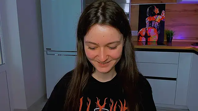 Snapshot of ameli_moon chatting on February 22, 2025, 1:46 pm ameli moon online show from February 22, 2025, 1:46 pm