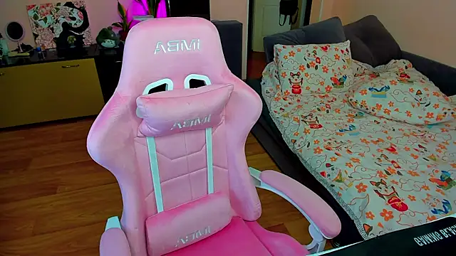 Snapshot of ameli_moon chatting on November 4, 2025, 2:16 pm ameli moon online show from November 4, 2025, 2:16 pm