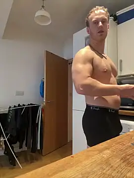 Snapshot of Noshame1994 chatting on February 18, 2026, 8:54 am Noshame1994 online show from February 18, 2026, 8:54 am