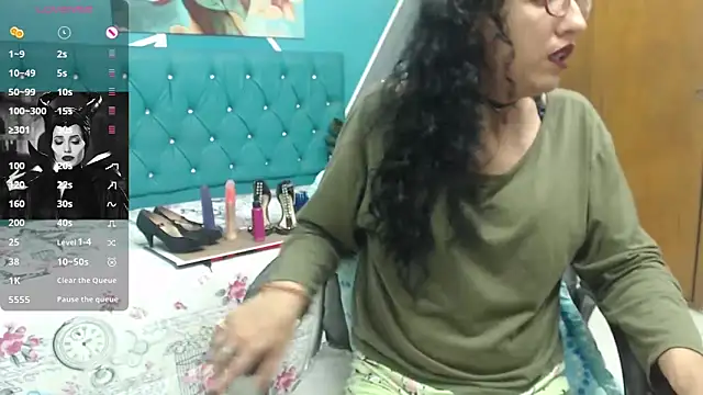 sabrina dupont online show from October 18, 2025, 12:50 pm