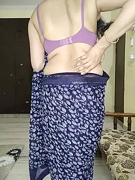 Snapshot of Fair-magic-woman chatting on May 28, 2026, 10:07 pm Fair-magic-woman online show from May 28, 2026, 10:07 pm