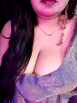 Snapshot of Suhanakhan00 chatting on March 11, 2026, 6:03 pm Suhanakhan00 online show from March 11, 2026, 6:03 pm