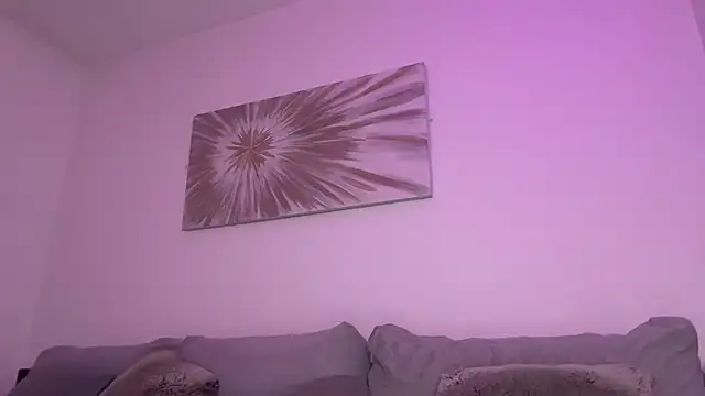 Serena 4you online show from February 4, 2026, 8:03 pm