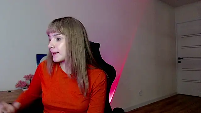 Snapshot of Princess_Shy___ chatting on March 20, 2025, 4:53 pm Princess Shy online show from March 20, 2025, 4:53 pm