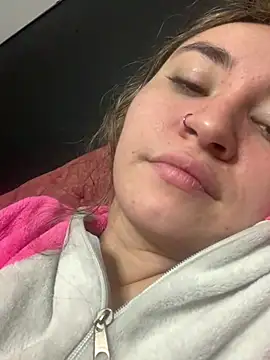 Snapshot of Sophie_LS chatting on February 13, 2025, 5:48 am Sophie LS online show from February 13, 2025, 5:48 am