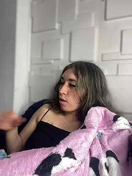 Snapshot of Sophie_LS chatting on March 3, 2025, 7:54 am Sophie LS online show from March 3, 2025, 7:54 am