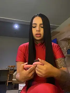 Snapshot of Alissfressa chatting on July 6, 2026, 3:47 am Alissfressa online show from July 6, 2026, 3:47 am