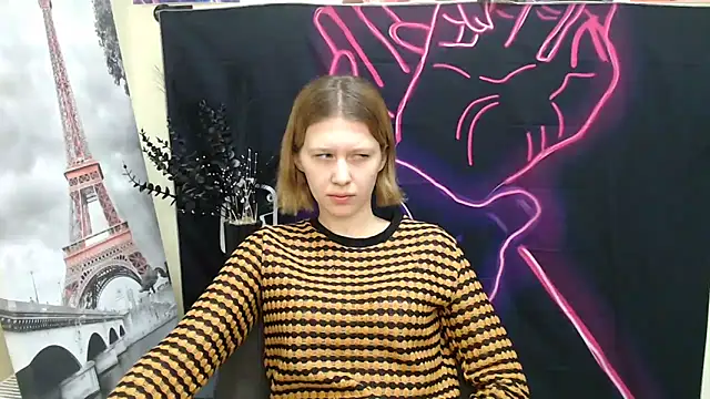 Snapshot of StellaCRL chatting on January 8, 2025, 12:47 pm StellaCRL online show from January 8, 2025, 12:47 pm