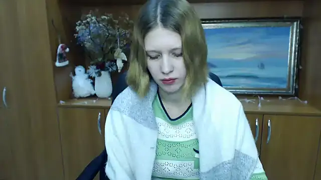 Snapshot of StellaCRL chatting on January 12, 2025, 10:56 am StellaCRL online show from January 12, 2025, 10:56 am