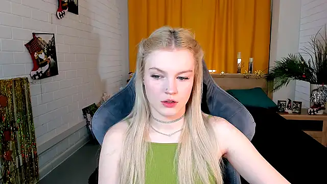 Snapshot of GraceGlamour chatting on December 28, 2024, 5:33 am GraceGlamour online show from December 28, 2024, 5:33 am