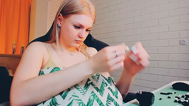 Snapshot of GraceGlamour chatting on January 11, 2025, 11:34 am GraceGlamour online show from January 11, 2025, 11:34 am