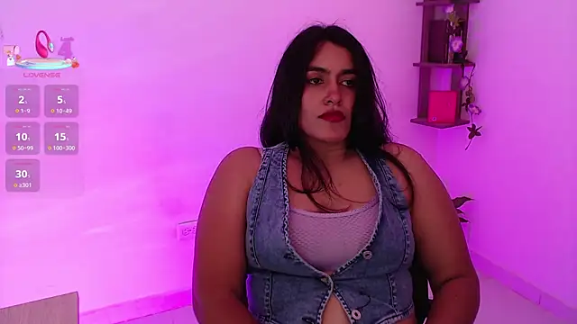 Snapshot of isabella_aristi03 chatting on September 21, 2025, 3:52 am isabella aristi03 online show from September 21, 2025, 3:52 am