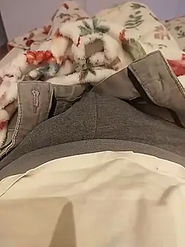 Snapshot of ptrz990 chatting on October 29, 2025, 2:19 pm ptrz990 online show from October 29, 2025, 2:19 pm