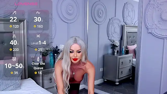 Snapshot of AlexaFaye chatting on January 30, 2025, 6:32 pm AlexaFaye online show from January 30, 2025, 6:32 pm