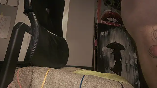 Snapshot of dani4334 chatting on October 16, 2025, 7:04 pm dani4334 online show from October 16, 2025, 7:04 pm