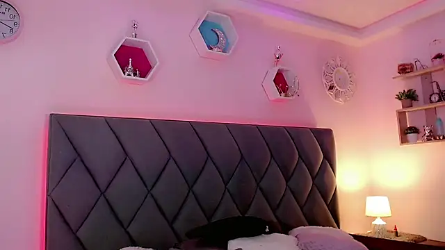 Snapshot of CandyJoselyn chatting on January 29, 2025, 1:49 pm CandyJoselyn online show from January 29, 2025, 1:49 pm