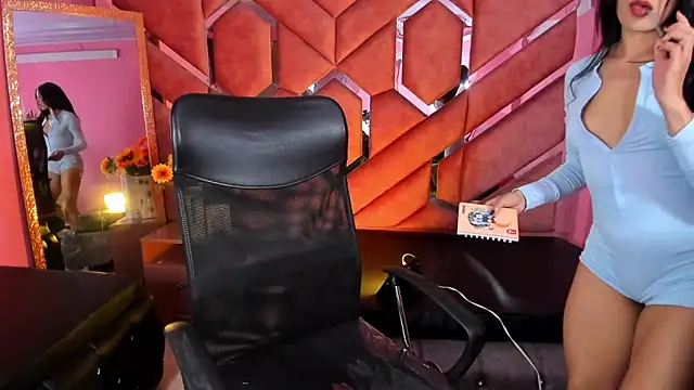 Eimy Sexy  online show from October 29, 2025, 1:46 pm