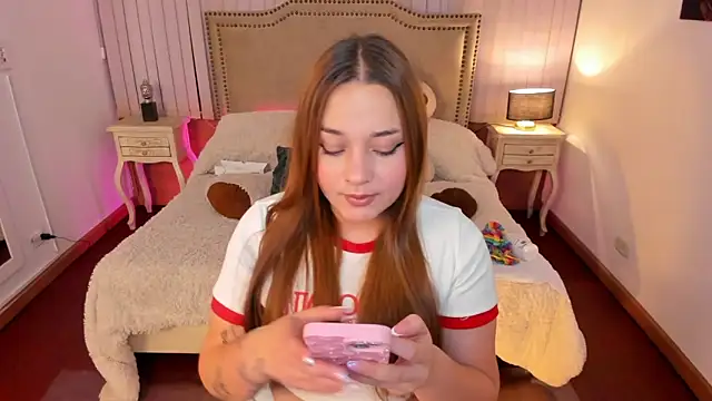 Snapshot of Valentina_Se chatting on January 17, 2025, 3:55 am Valentina Se online show from January 17, 2025, 3:55 am