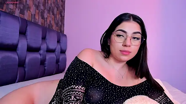 IsabellaAnngel online show from January 5, 2025, 5:20 pm