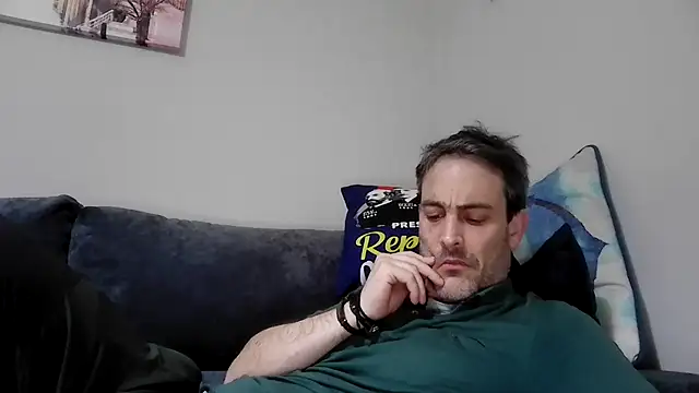 basquehotboy online show from February 25, 2025, 8:41 pm