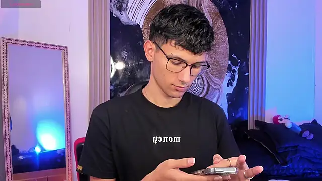 Alexx tc online show from April 2, 2026, 2:53 am