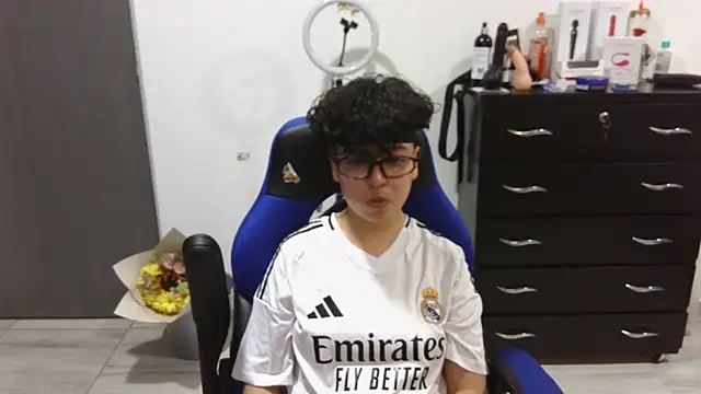 Snapshot of thomascooper7 chatting on January 26, 2025, 3:17 am thomascooper7 online show from January 26, 2025, 3:17 am