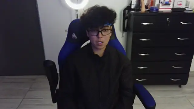 Snapshot of thomascooper7 chatting on February 3, 2025, 7:18 am thomascooper7 online show from February 3, 2025, 7:18 am