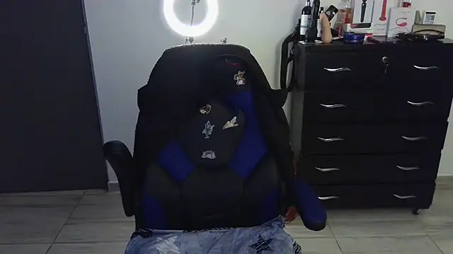 Snapshot of thomascooper7 chatting on February 6, 2025, 1:16 am thomascooper7 online show from February 6, 2025, 1:16 am