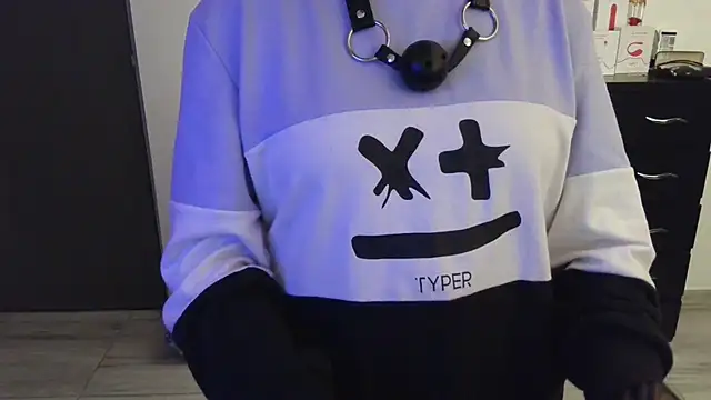 Snapshot of thomascooper7 chatting on February 24, 2025, 3:02 am thomascooper7 online show from February 24, 2025, 3:02 am