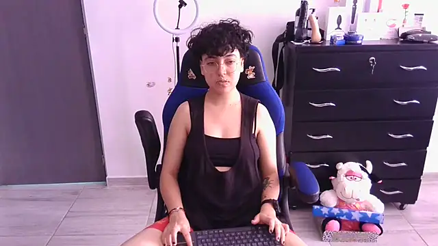 Snapshot of thomascooper7 chatting on March 8, 2025, 3:02 pm thomascooper7 online show from March 8, 2025, 3:02 pm