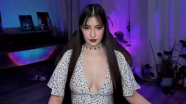 Snapshot of annallurings chatting on February 26, 2025, 4:03 pm annallurings online show from February 26, 2025, 4:03 pm