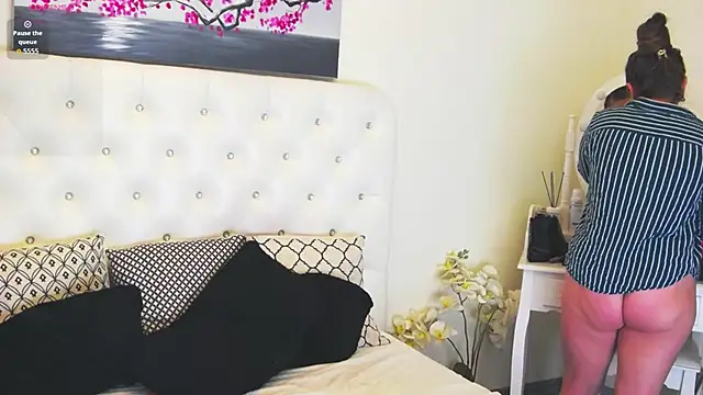 Ysabell01 online show from April 9, 2026, 6:19 am