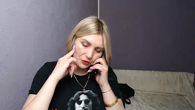  sexy lady online show from March 13, 2025, 5:18 pm