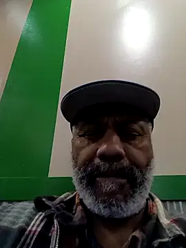 Snapshot of yasohw chatting on January 1, 2025, 12:21 am yasohw online show from January 1, 2025, 12:21 am