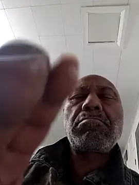 Snapshot of yasohw chatting on December 1, 2025, 3:22 am yasohw online show from December 1, 2025, 3:22 am