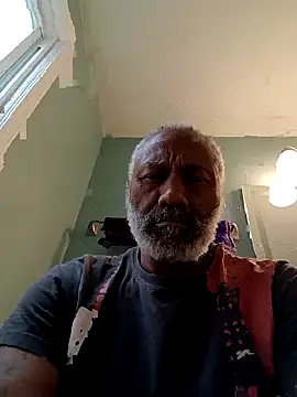 Snapshot of yasohw chatting on April 11, 2026, 9:41 pm yasohw online show from April 11, 2026, 9:41 pm
