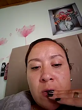 Snapshot of RenataSexy_ chatting on March 3, 2026, 5:41 pm RenataSexy online show from March 3, 2026, 5:41 pm