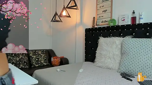 meow mota online show from January 9, 2025, 8:11 pm