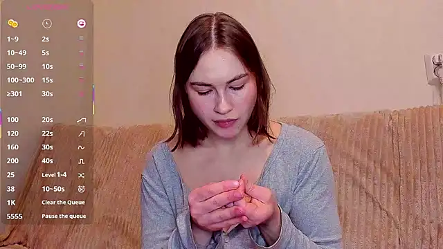 Snapshot of sleeeep_y chatting on March 24, 2026, 8:14 pm sleeeep y online show from March 24, 2026, 8:14 pm