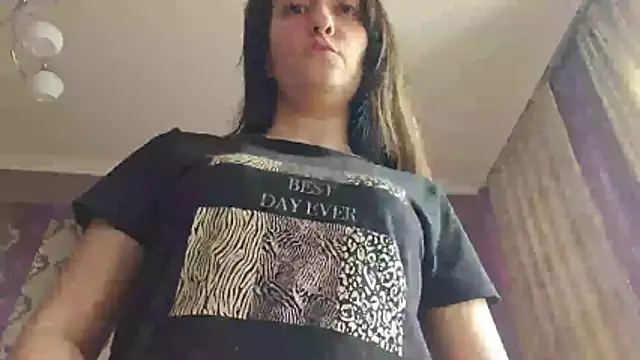 AlejandraDelaney online show from March 15, 2026, 9:26 am