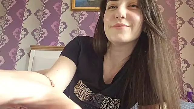 Snapshot of AlejandraDelaney chatting on April 28, 2026, 11:59 am AlejandraDelaney online show from April 28, 2026, 11:59 am