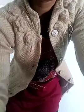 Snapshot of Rajni-Mehra chatting on February 11, 2025, 4:11 am Rajni-Mehra online show from February 11, 2025, 4:11 am